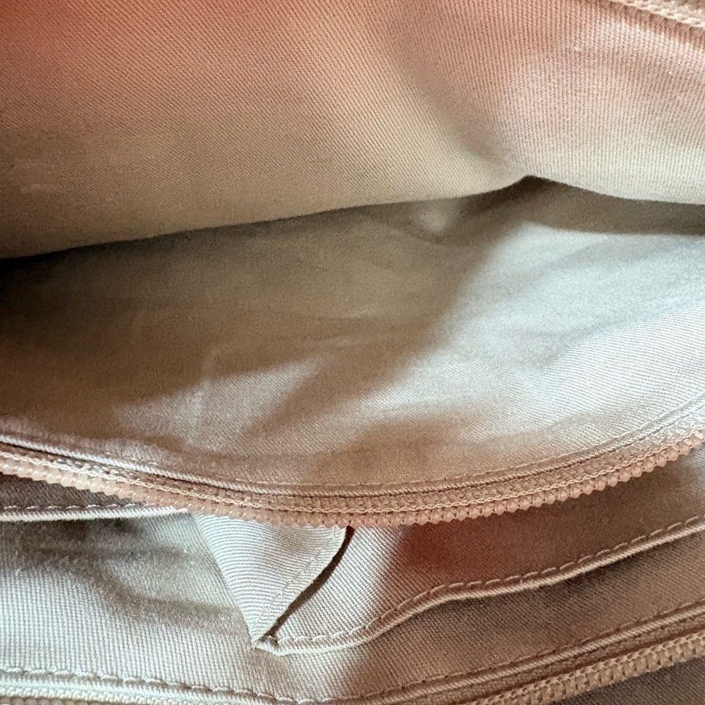 Coach Legacy Medium Candace Carryall in vermillion red glove-tanned leather - Picture 7 of 12